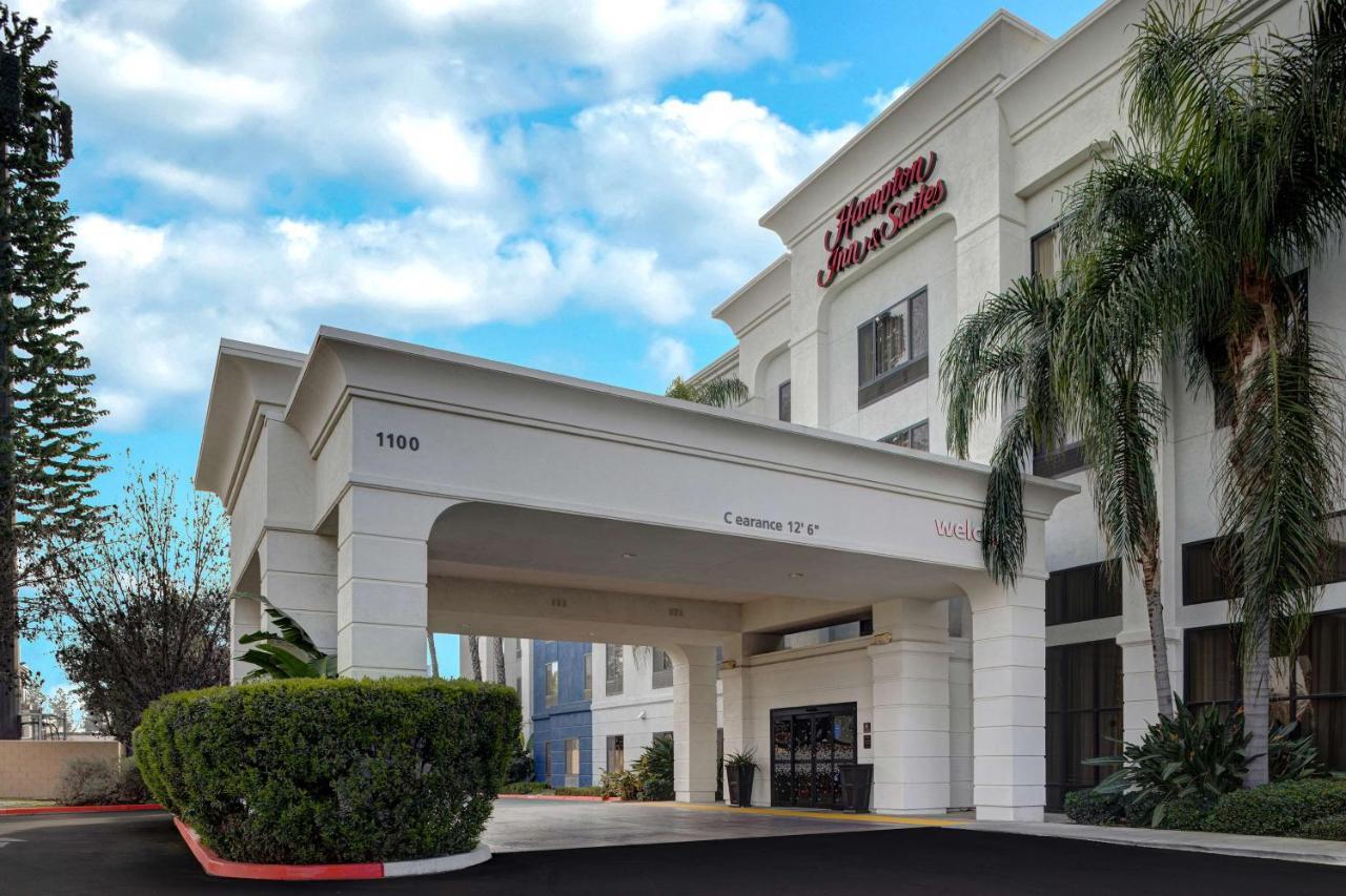 Hampton Inn & Suites Tulare Eksteriør bilde
